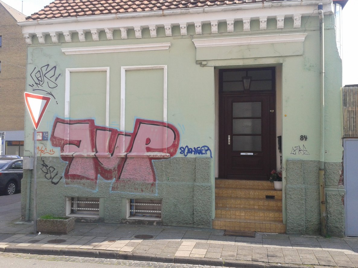 Graffiti Wall - Photo by daREALziegenpeter - 7up