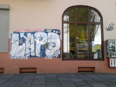 Graffiti Wall - Photo by daREALziegenpeter - lapd