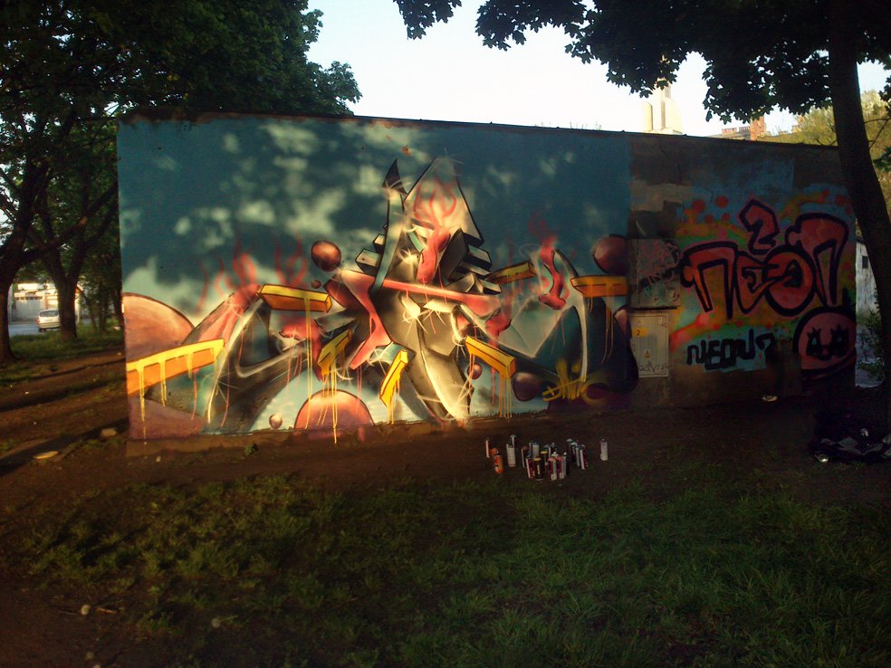 Graffiti Wall in Wroclaw - Photo by dan322 - wroclove, dan, 3d