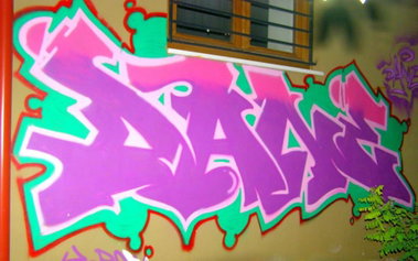 Graffiti Wall - Photo by danexscid