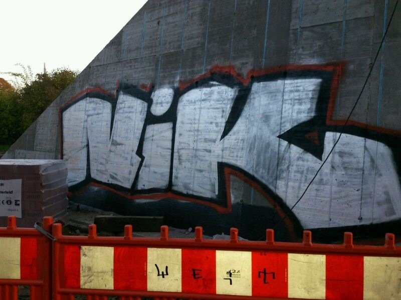 Graffiti Bombing in Potsdam - Photo by daszimir - nik