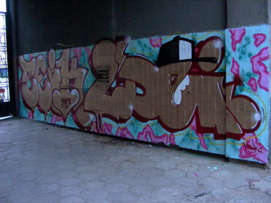 Graffiti Wall - Photo by daybeforetommorow - Dwk (2013)