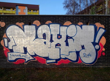 Graffiti Wall - Photo by daybeforetommorow - Maxim, 2dey, Dwk (2014)