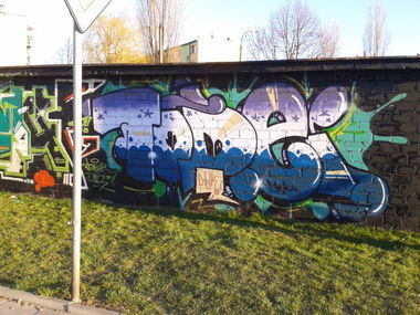 Graffiti Wall - Photo by daybeforetommorow - Dwk (2014)