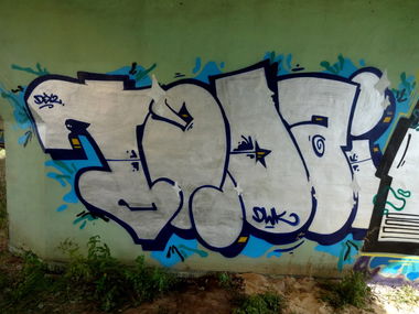 Graffiti Wall - Photo by daybeforetommorow - Dwk, dey2 (2014)