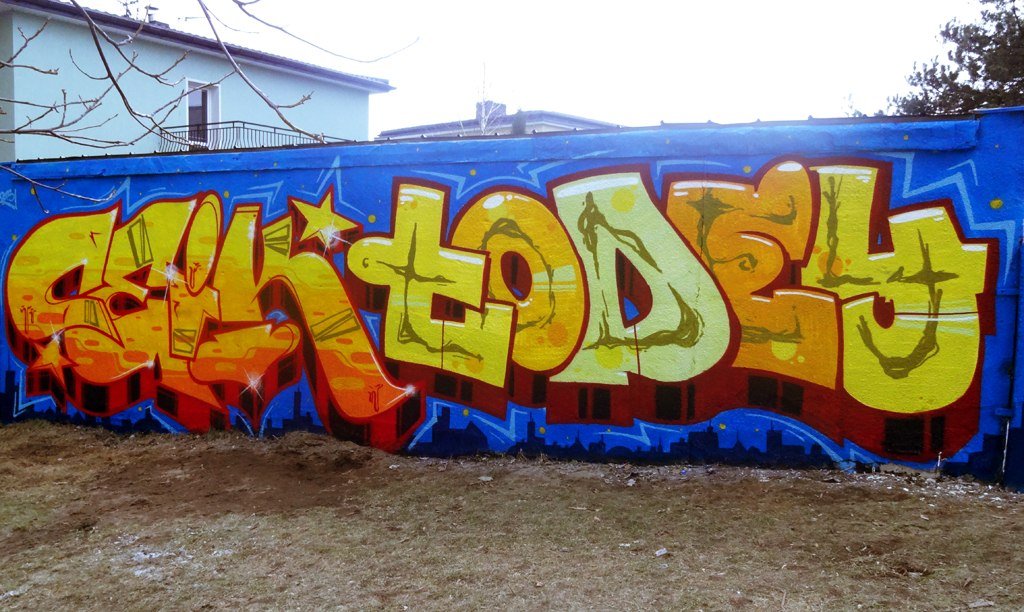 Graffiti Wall - Photo by daybeforetommorow - Ceik, Dey2, Dwk (2015)