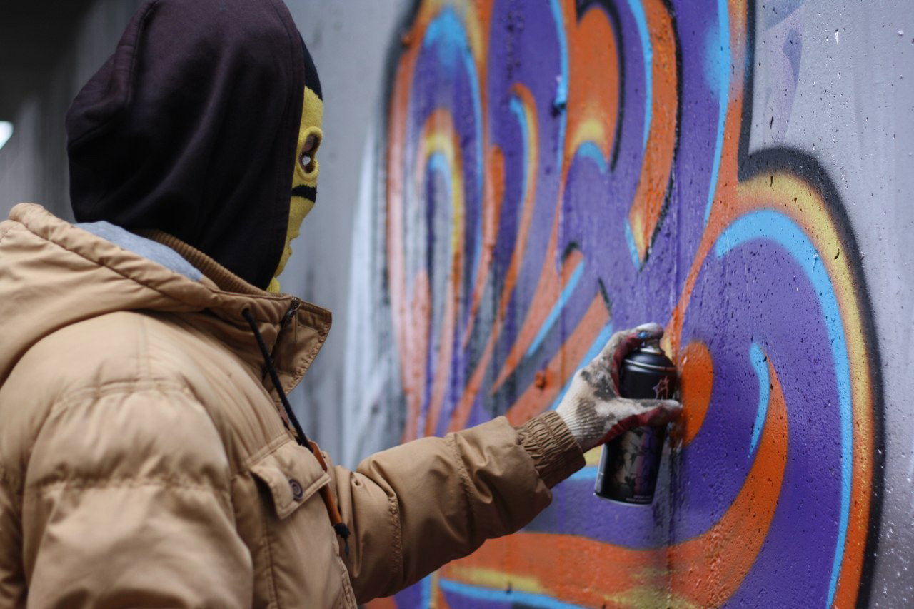 Graffiti Wall - Photo by deadkennedis