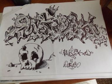 Graffiti Sketch - Photo by deadkennedis (2013)