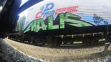 Graffiti Train - Photo by deadkennedis (2016)