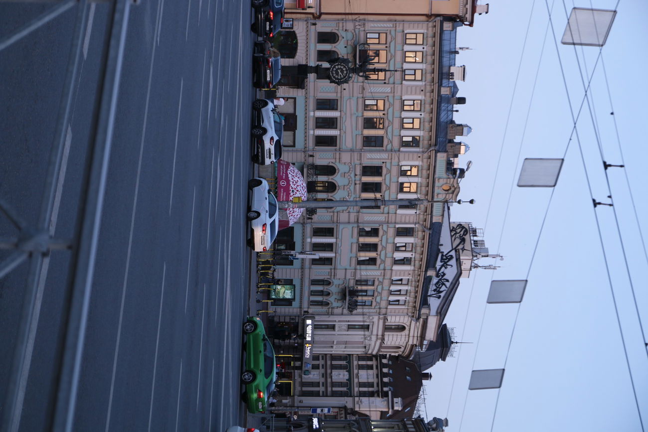 Graffiti Wall - Photo by deadkennedis