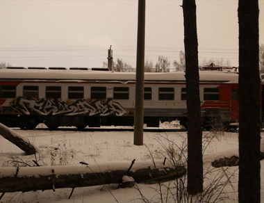 Graffiti Wall - Photo by deadkennedis