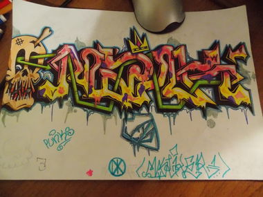 Graffiti Sketch - Photo by deadkennedis (2014)
