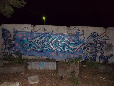 Graffiti Wall - Photo by deadkennedis