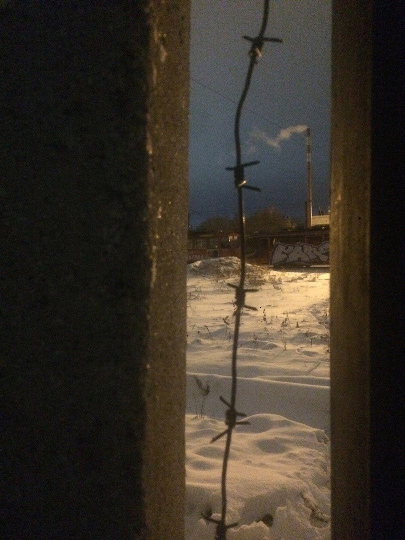 Graffiti Wall - Photo by deadkennedis