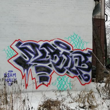 Graffiti Wall - Photo by deadkennedis