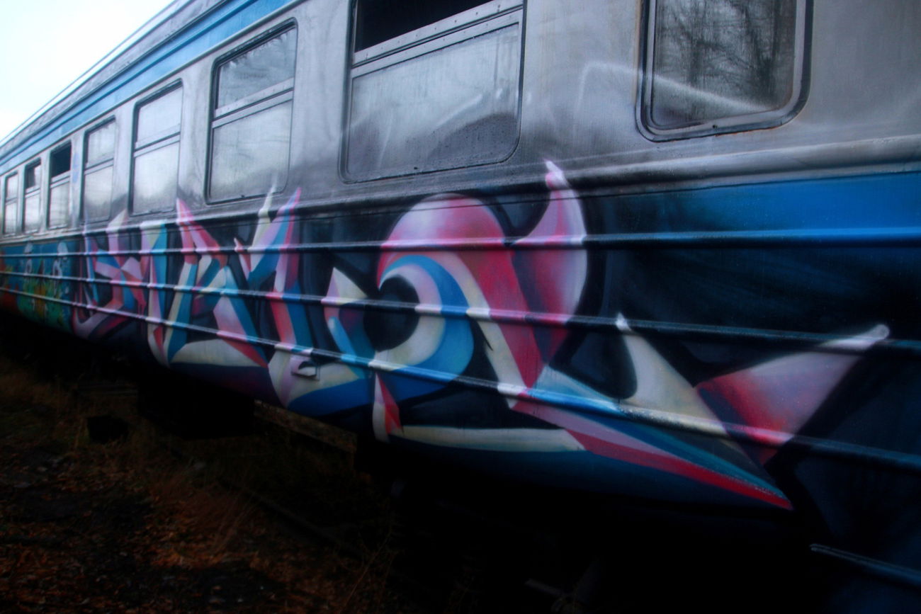 Graffiti Train - Photo by deadkennedis