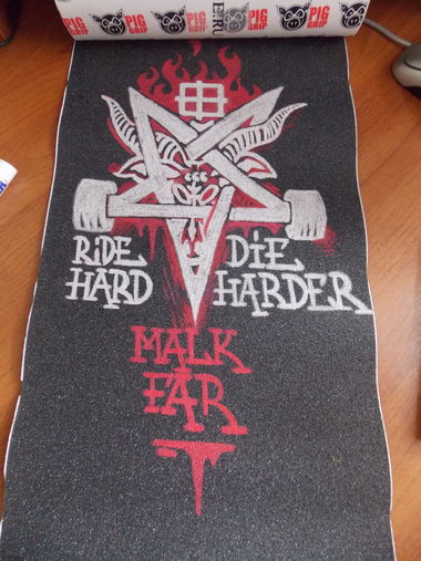 Graffiti Artwork - Photo by deadkennedis (2015)