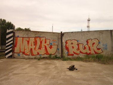Graffiti Wall - Photo by deadkennedis