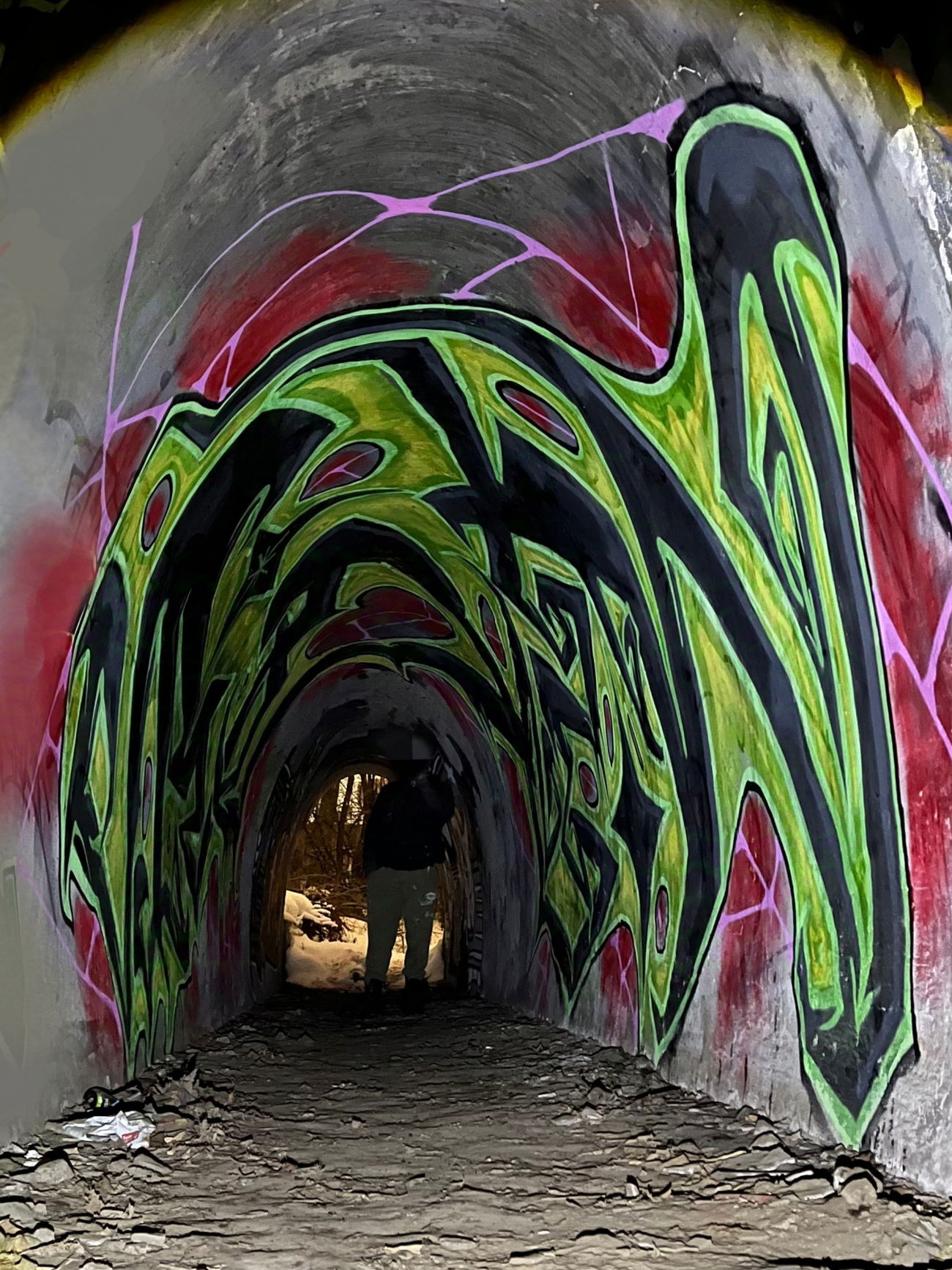 Graffiti Wall - Photo by deadkennedis