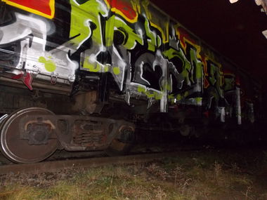 Graffiti Train - Photo by deadkennedis (2015)