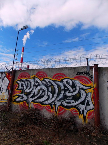 Graffiti Wall - Photo by deadkennedis