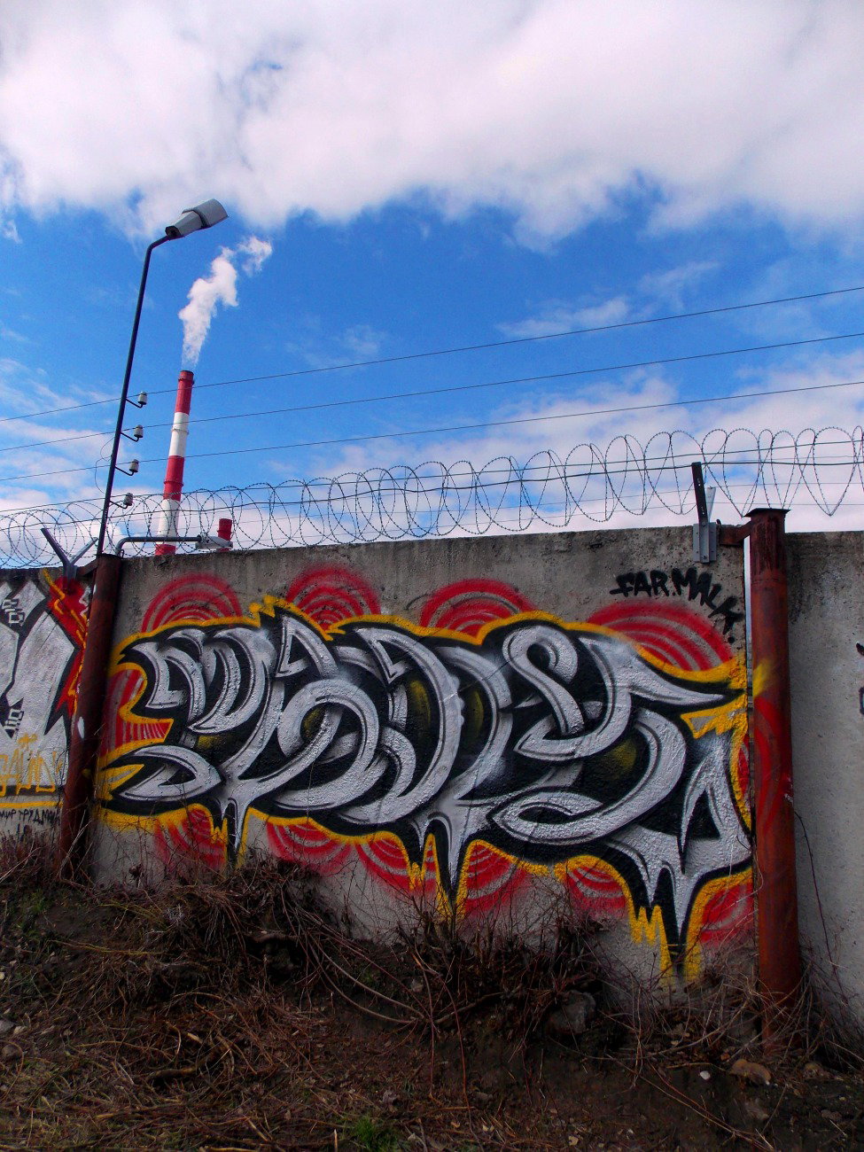 Graffiti Wall - Photo by deadkennedis