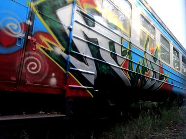 Graffiti Train - Photo by deadkennedis
