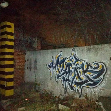 Graffiti Wall - Photo by deadkennedis