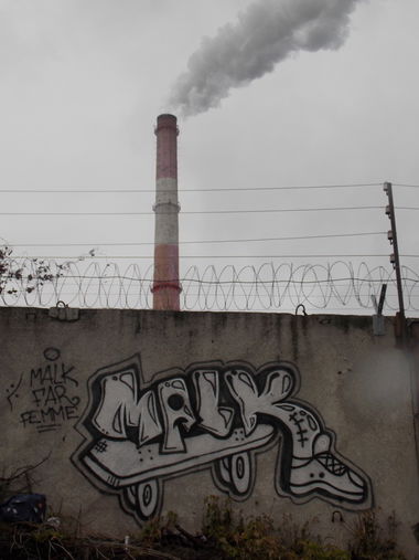 Graffiti Bombing - Photo by deadkennedis (2015)