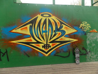 Graffiti Wall - Photo by deadkennedis