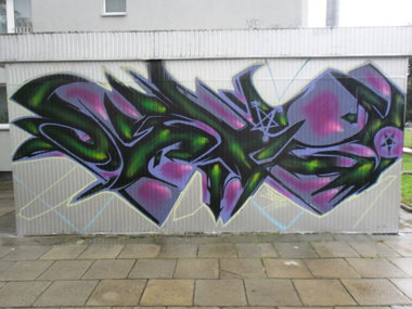 Graffiti Wall - Photo by defekt389