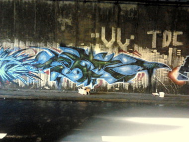 Graffiti Wall - Photo by defekt389 - yo, silk, hunt