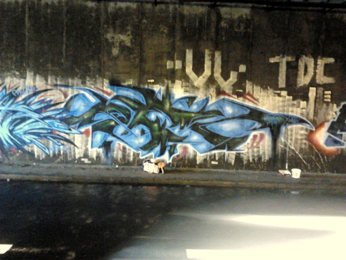 Graffiti Wall - Photo by defekt389 - yo, silk, hunt