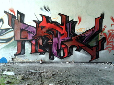 Graffiti Wall - Photo by defekt389 (2014)