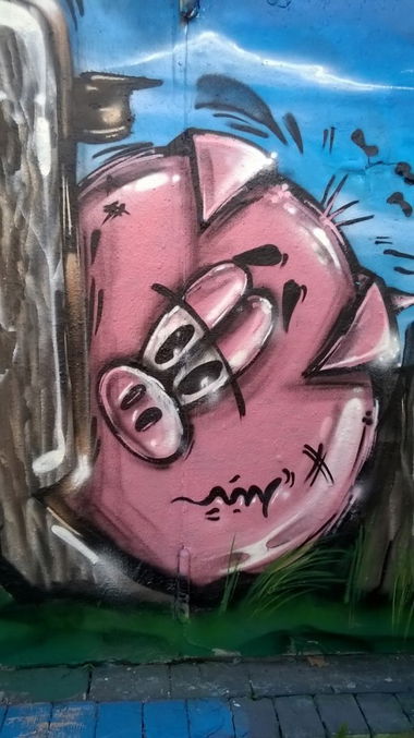 Graffiti Wall - Photo by deinemudda