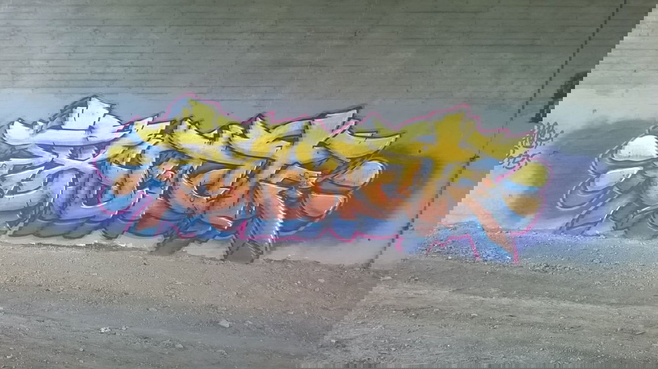 Graffiti Wall - Photo by deinemudda