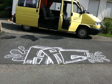 Graffiti Artwork - Photo by deinemudda