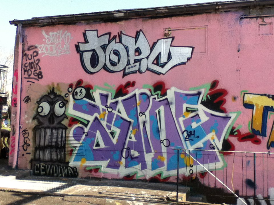 Graffiti Wall - Photo by deinemudda