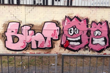Graffiti Wall - Photo by deinemudda