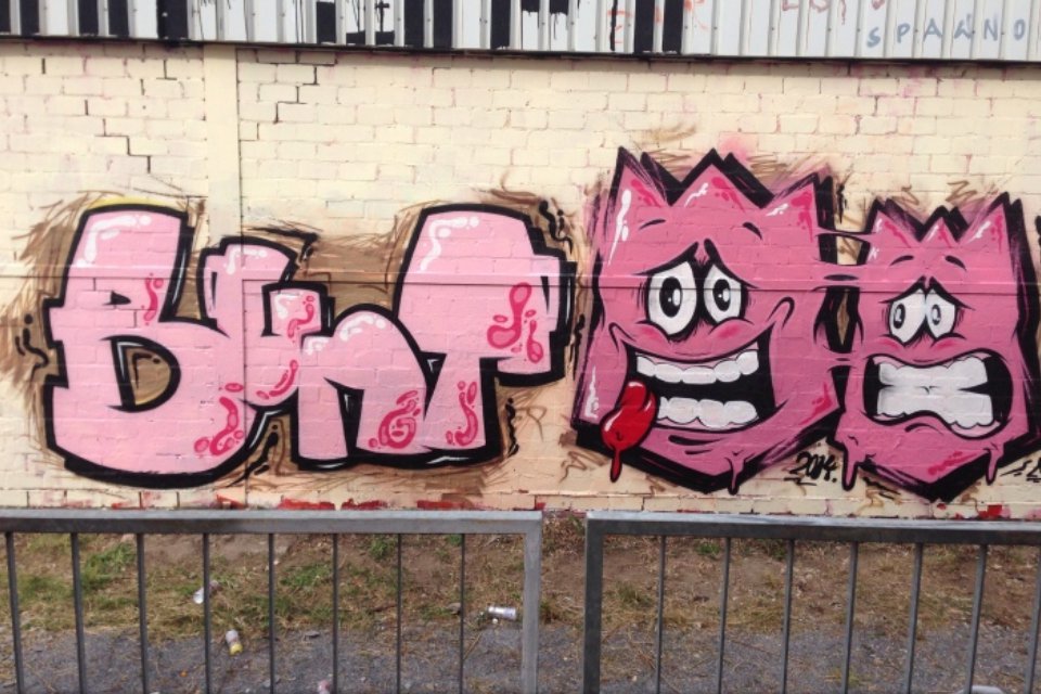 Graffiti Wall - Photo by deinemudda
