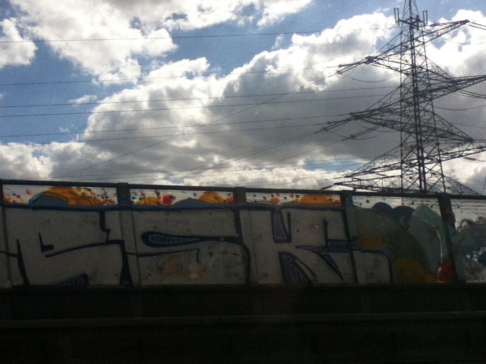 Graffiti Bombing - Photo by deinemudda