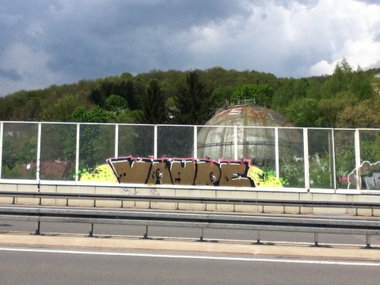 Graffiti Wall - Photo by deinemudda