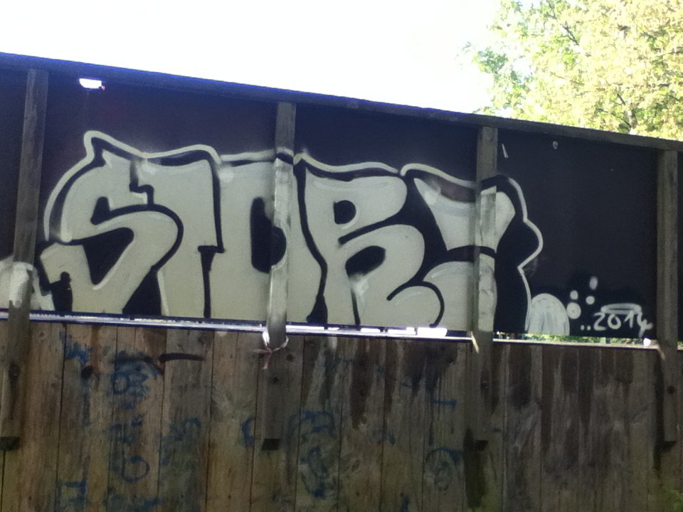 Graffiti Wall - Photo by deinemudda
