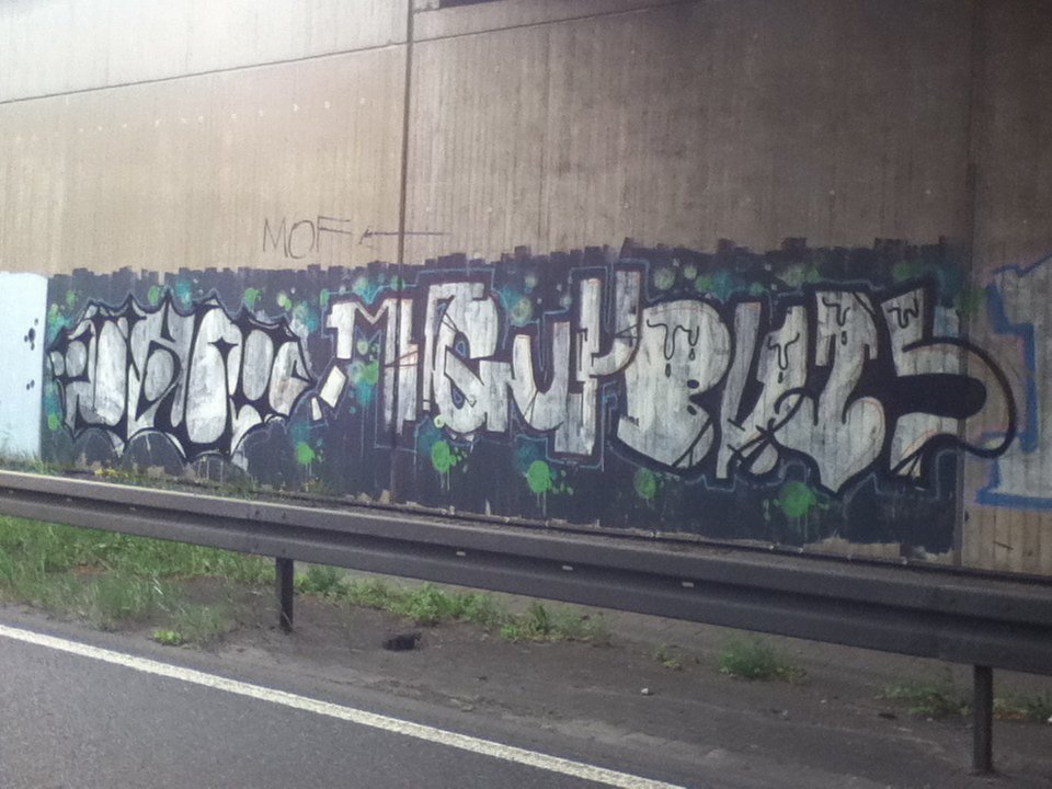 Graffiti Wall - Photo by deinemudda