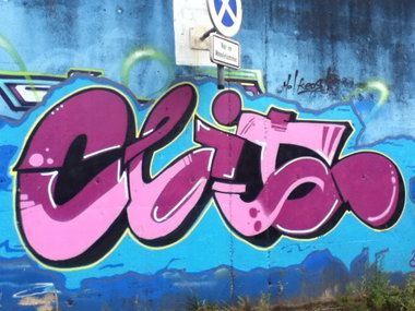 Graffiti Wall - Photo by deinemudda