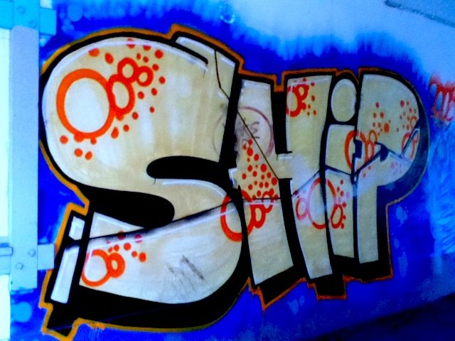 Graffiti Wall - Photo by deinemudda