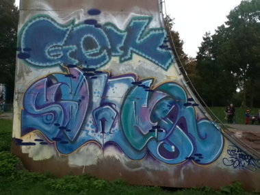 Graffiti Wall - Photo by deinemudda
