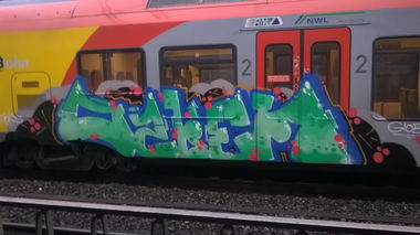 Graffiti Train - Photo by deinemudda