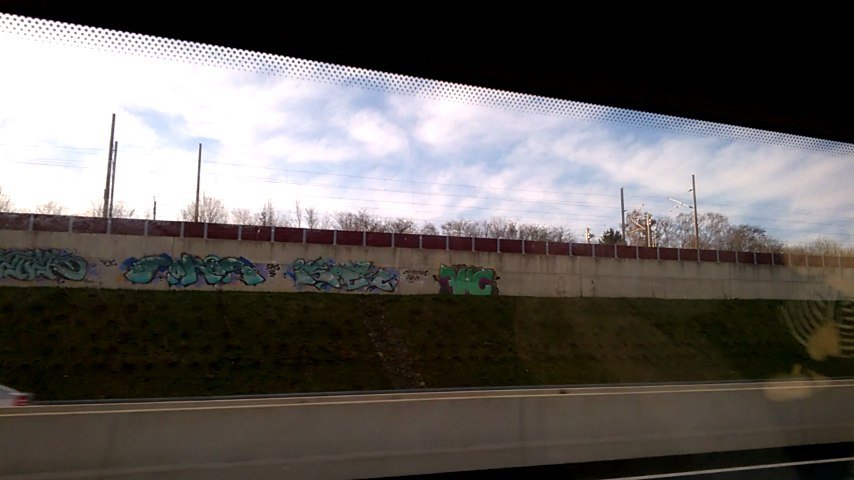 Graffiti Bombing - Photo by deinemudda