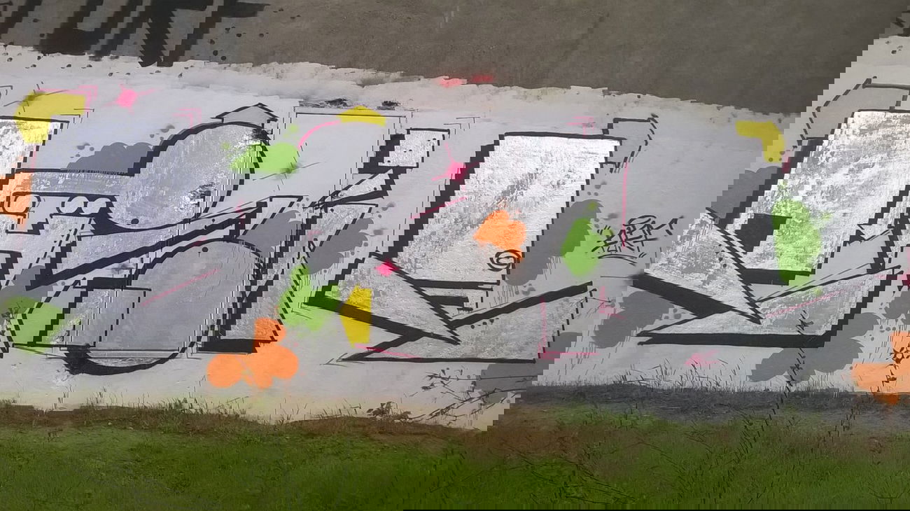 Graffiti Wall - Photo by deinemudda